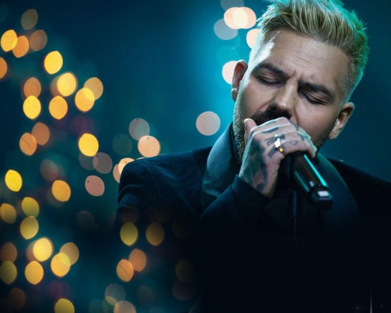 Alejandro Fuentes: Soulful Christmas