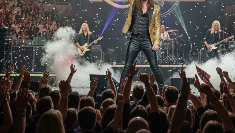 The Show Must Go On - THE GOLDEN YEARS