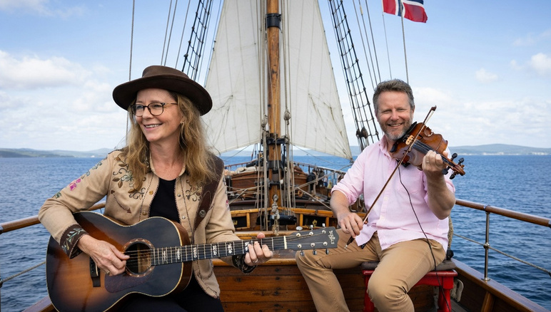Skjærgårdscruise med Martine Biong og Anders Berg